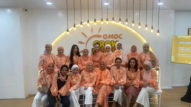 Intimate sharing dengan tema KENALI POTENSI ANAK UNTUK #TumbuhBercahaya di kawasan Warung Buncit, Jakarta Selatan, baru-baru ini.