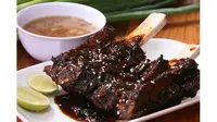 Di mana sajakah restoran yang menyajikan sop konro terlezat di Jakarta? Ini dia ulasannya!