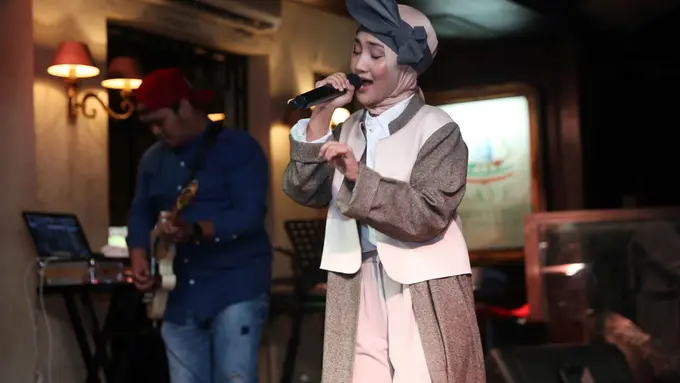 [Bintang] Fatin Rilis Album Religi
