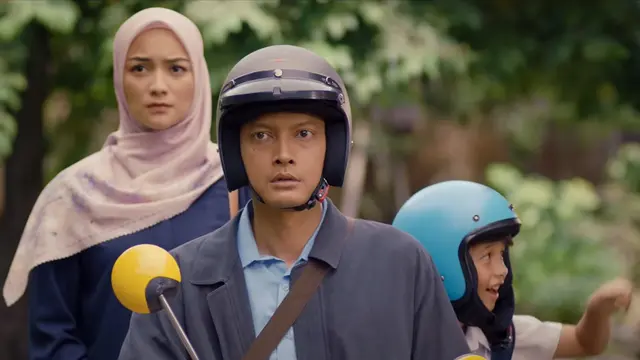 Fedi Nuril sebagai Arif dalam film Air Mata di Ujung Sajadah. (Foto: Dok. Beehave Pictures dan MBK Productions)