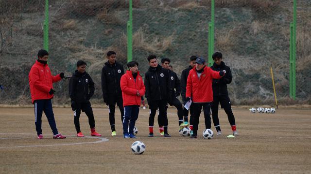 Timnas Indonesia U-19 digembleng Shin Tae-yong di Korea Selatan.