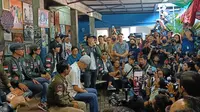 Pasangan capres-cawapres nomor urut 3, Ganjar Pranowo dan Mahfud Md menghadiri deklarasi dukungan grup band Slank di Potlot Studio, Jakarta Selatan, Sabtu (20/1/2024). (Dok. Istimewa)