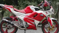 Rp 15 Juta Jadikan Vixion Moge Istimewa