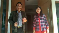 Djarot dan istri di kediaman dinas, Jalan Besakih, Kuningan Timur, Jaksel (Liputan6.com/Ika)
