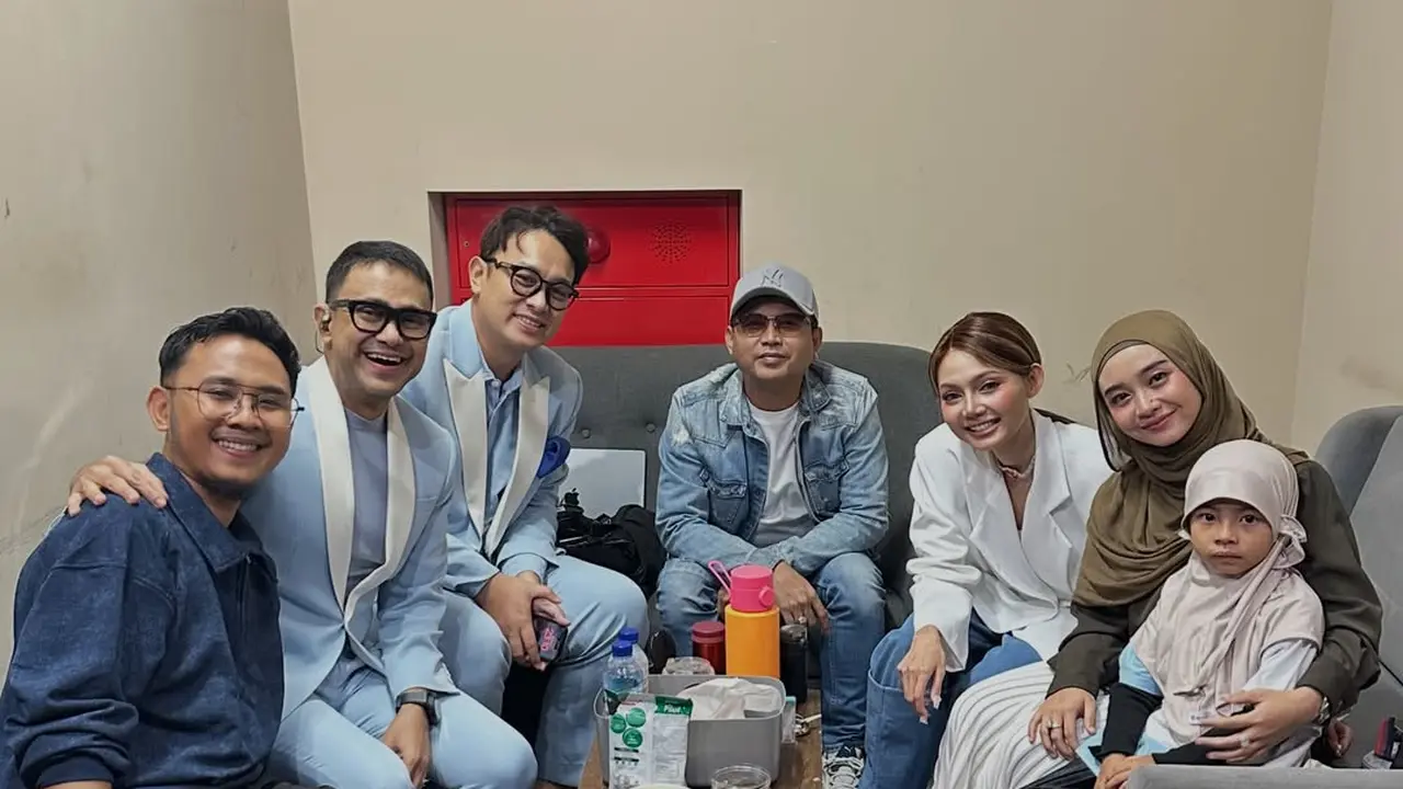 Ega Noviantika & Rafly di Dangdut Academy 8