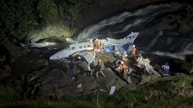 Top 3: Penyanyi Brasil Tewas dalam Kecelakaan Pesawat Jadi Sorotan
