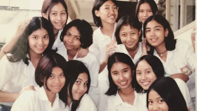 6 Potret Lawas Annisa Pohan saat Remaja, Disebut Mirip Anaknya