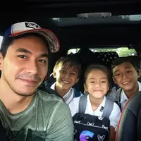 (Instagram/darius_sinathrya)