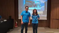 President Director Biznet, Adi Kusma, dan SM Marketing Business Biznet, Gitanissa Laprina, umumkan produk baru Biznet Home di Jakarta. (Liputan6/Dinda Charmelita Trias Maharani)