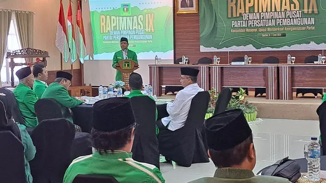 Plt Ketua Umum PPP, Muhammad Mardiono di Hotel Le Semarr, Kota Tangerang, Kamis (6/6/2024) (Liputan6.com/Pramita Triastiawati)