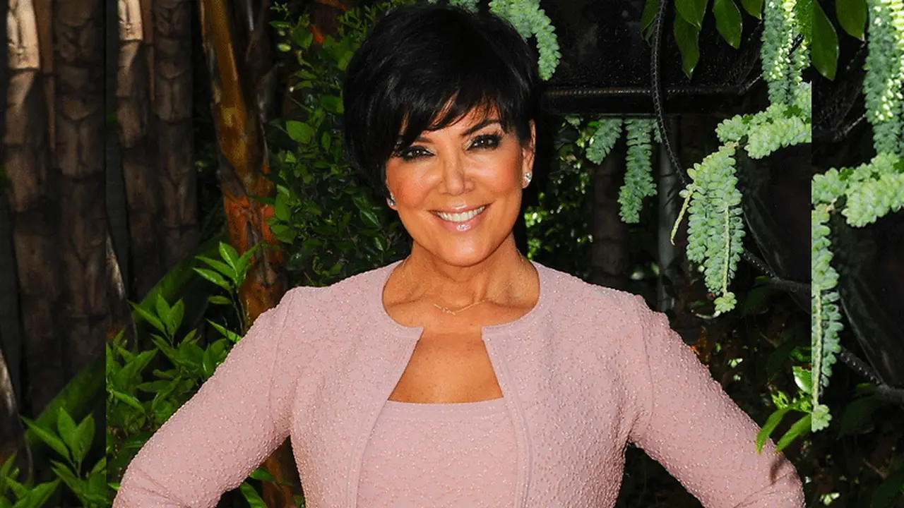 Hadiah Ulang Tahun Ini Justru Buat Kris Jenner Menangis