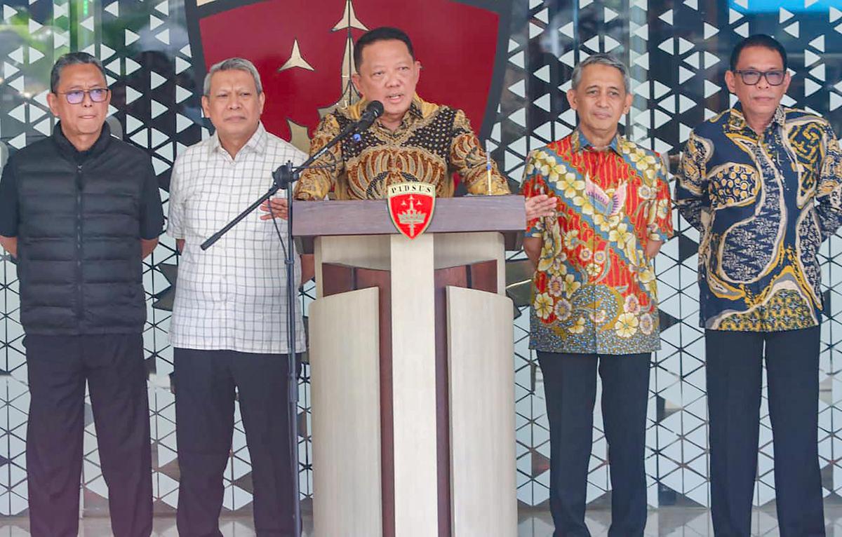 Jampidnus Febrie Klarifikasi Isu Rumah Sentul