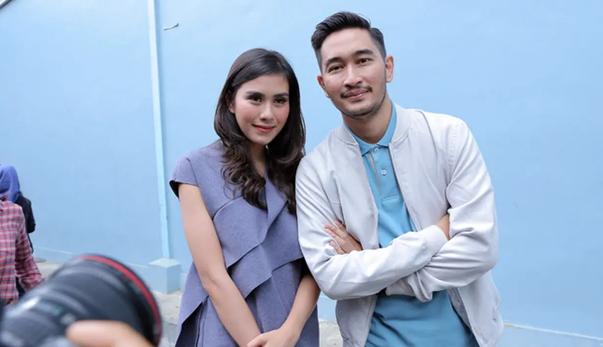 Melakukan berbagai persiapan menuju hari pernikahannya, beruntungnya Syahnaz Sadiqah dan Jeje Govinda tidak sampai harus berselisih paham. Diakuinya, sejak awal mereka memang sudah satu pemikiran soal konsep pernikahan. (Deki Prayoga/Bintang.com)