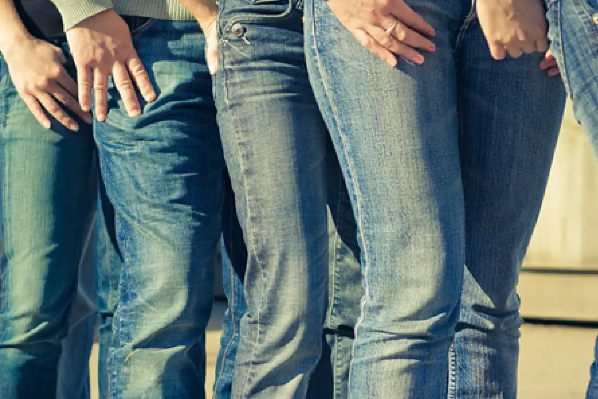 Tengok Perubahan Celana Jeans dari Dulu Hingga Sekarang