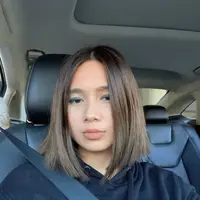 Blunt Bob sangat cocok agar lehermu terlihat jenjang. (instagram/nikizefanya)