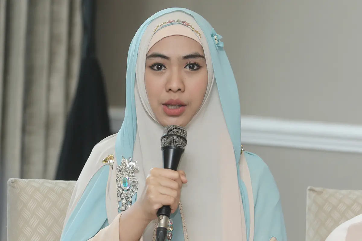 Anak Oki Setiana Dewi Kena Campak