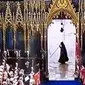 Penampakan malaikat maut di penobatan Raja Charles III dan Ratu Camilla, 6 Mei 2023. (dok. tangkapan layar YouTube The Royal Family)