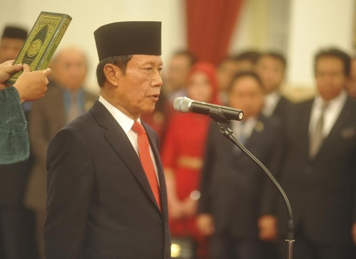 Jokowi pimpin pelantikan Sutiyoso sebagai Kepala BIN