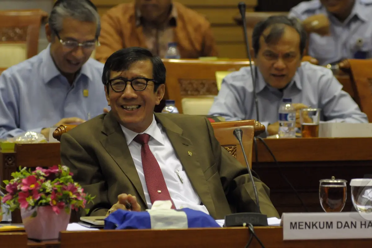 Tampang Yasonna Laoly Saat Dicecar Komisi III Terkait Golkar