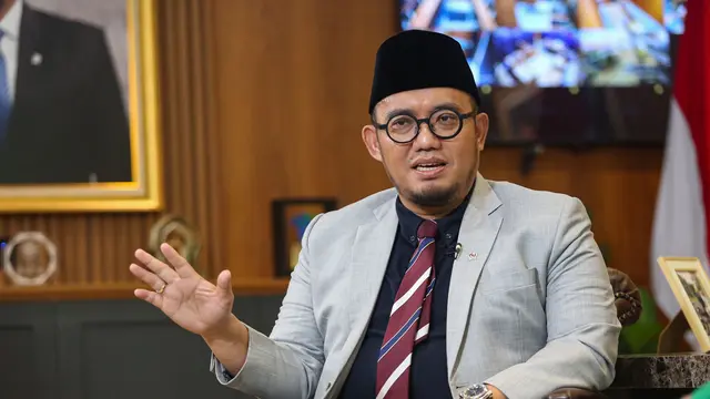 Wakil Kepala Badan Pelaksana Haji, Dahnil Anzar Simanjuntak, menegaskan bahwa Presiden terpilih Prabowo Subianto bukanlah "boneka" Presiden RI ke-7 Joko Widodo atau Jokowi. (Liputan6.com)