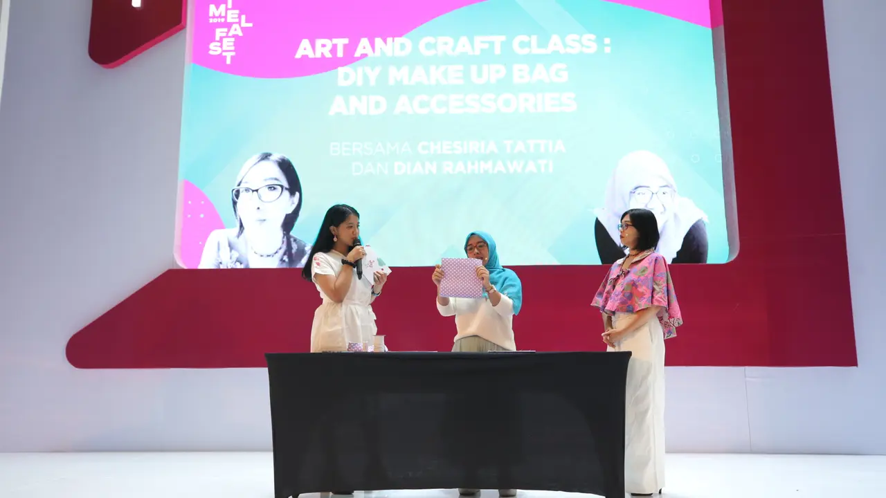 Seru-seruan Bikin Makeup Bag Bareng Komunitas Indonesian Crafter di Fimela Fest 2019