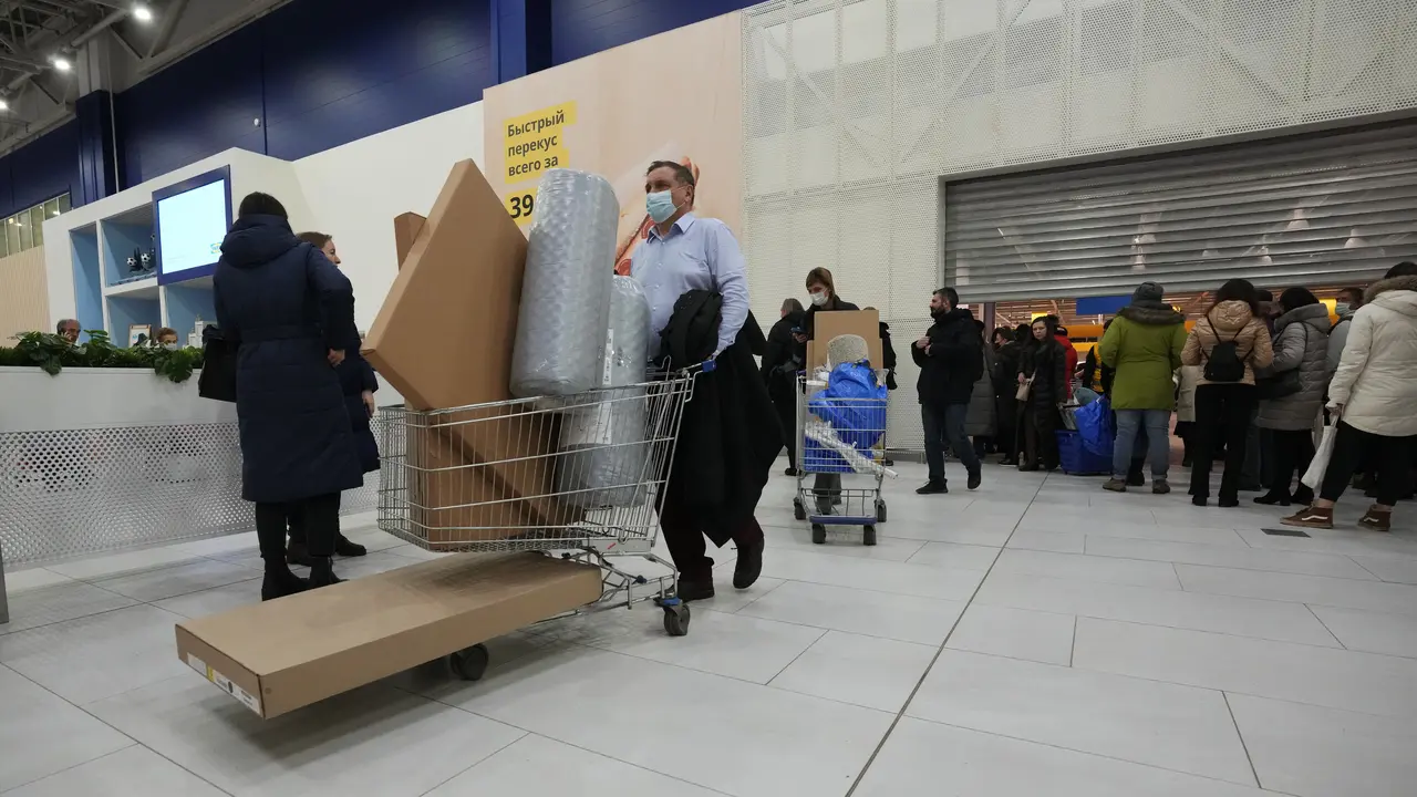 IKEA setop operasi di Rusia dan Belarus