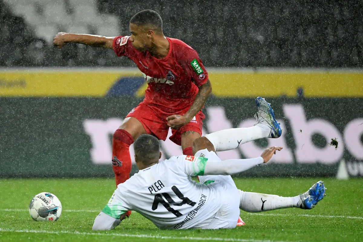 Alassane Plea