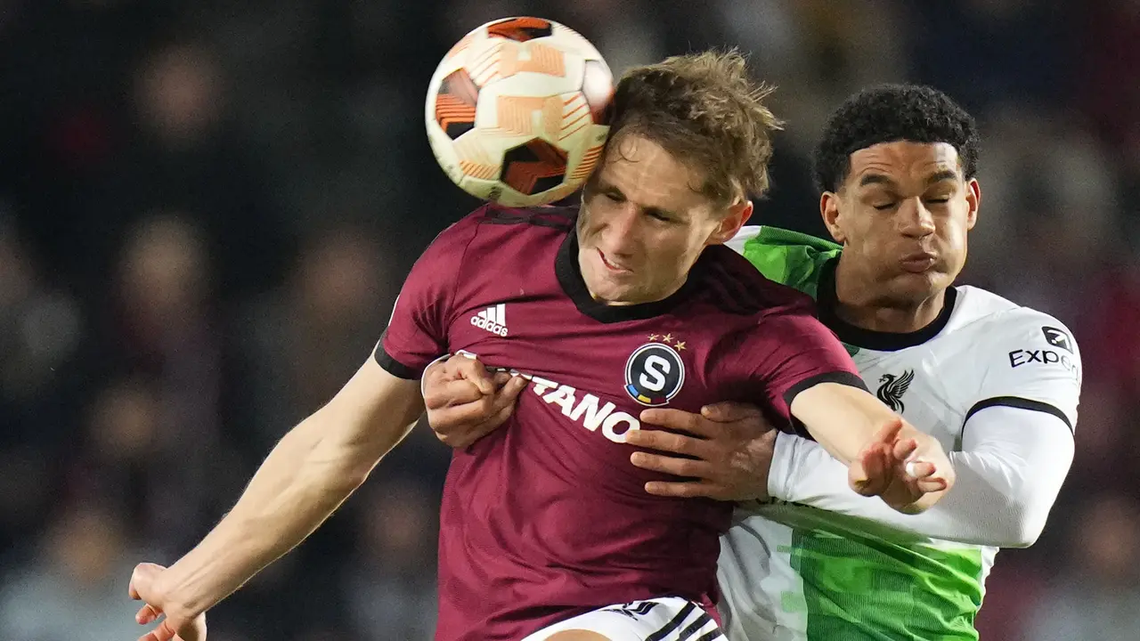 Foto: Darwin Nunez Cetak Brace, Liverpool Pesta Gol di Kandang Sparta Praha saat 16 Besar Liga Europa