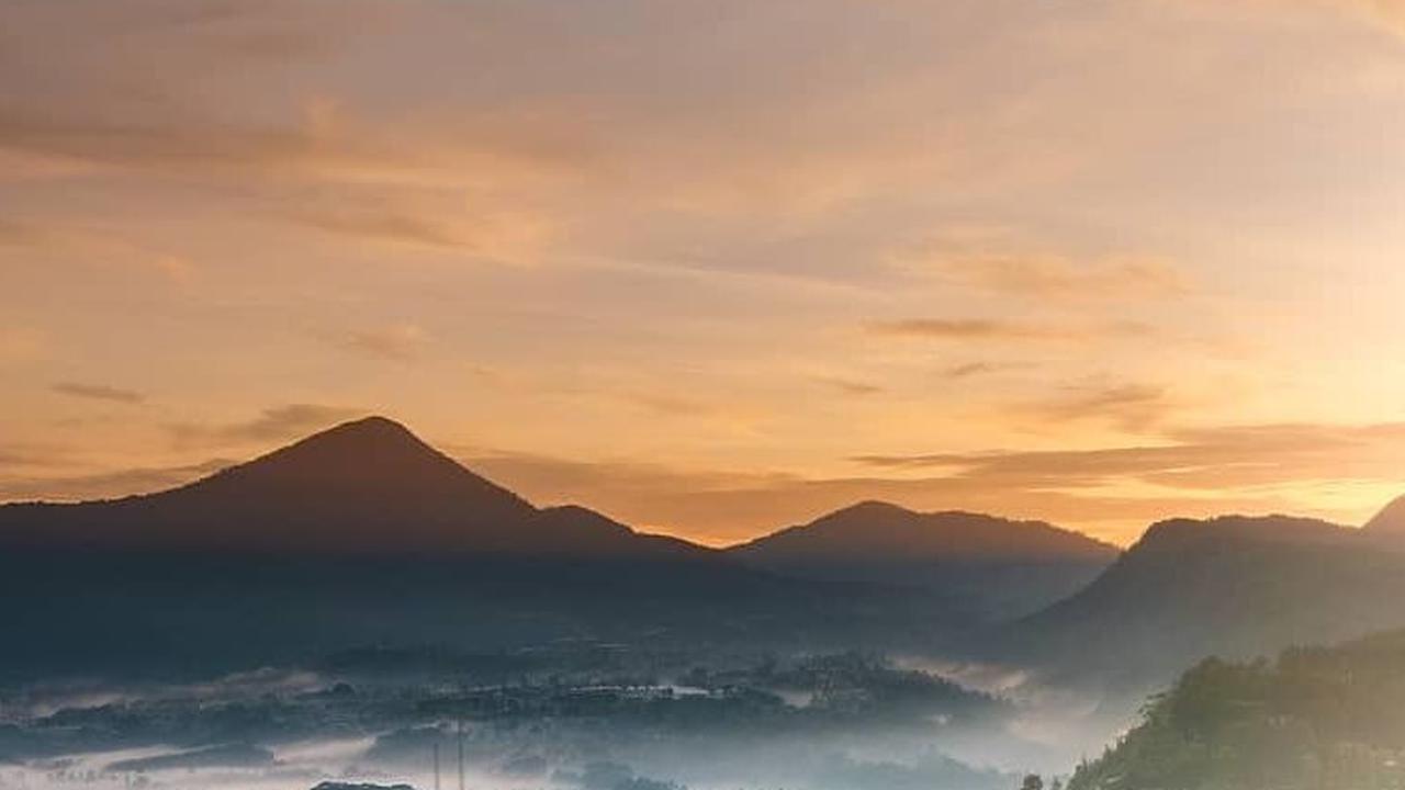 <b>Gunung Batu Lembang</b>