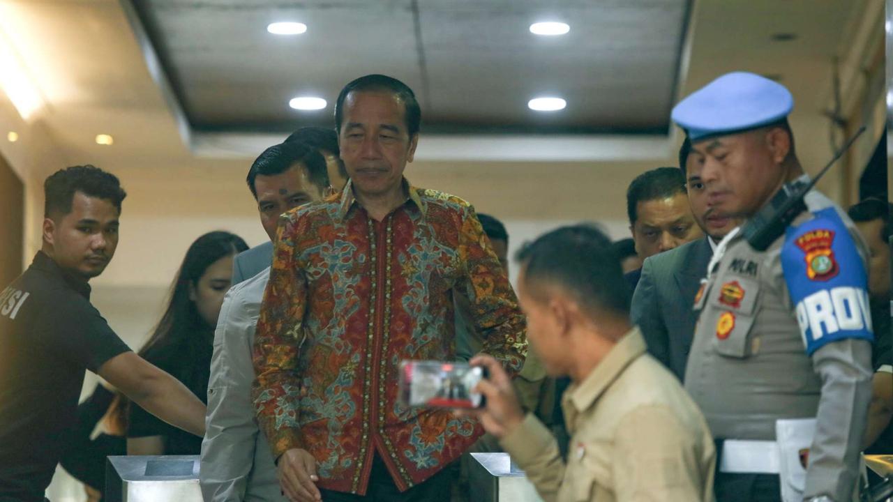 Jokowi laporkan tudingan ijazah palsu ke Polda Metro Jaya