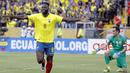 Pemain Ekuador Felipe Caicedo (kiri)  menempati urutan kedua top scorer zona CONMEBOL, Felipe telah mencetak tujuh gol selama kualifikasi Piala Dunia 2018.. (EPA/Freddy Constante)