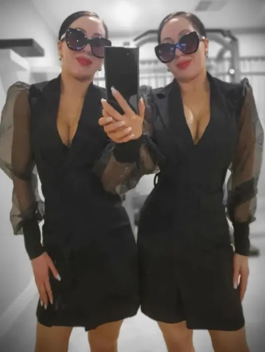 Gaya rambut yang selalu ditata senada, beserta makeup dan aksesori. @annalucydecinque.