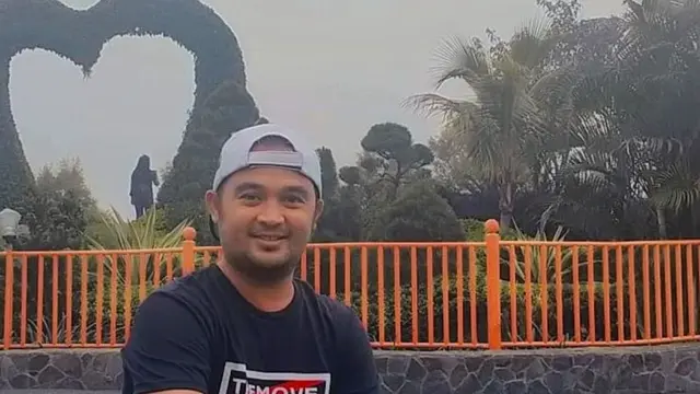 Potret Lawas Sandy Permana, dari Juara Model hingga Peran Arya Soma di Serial Mak Lampir (credit: instagram/@sandhypermana30).