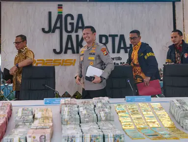 Kabid Humas Polda Metro Jaya Kombes Budi Hermanto saat konferensi pers  di Mapolda Metro Jaya, Jakarta, Jumat (10/7/2026). (KLY/ Budi Santoso)