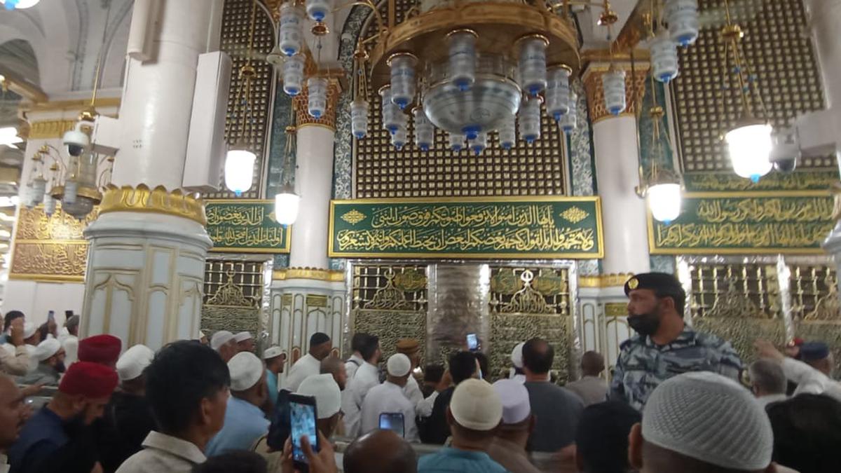 Sifat-Sifat Terpuji Nabi Muhammad SAW yang Wajib Diteladani