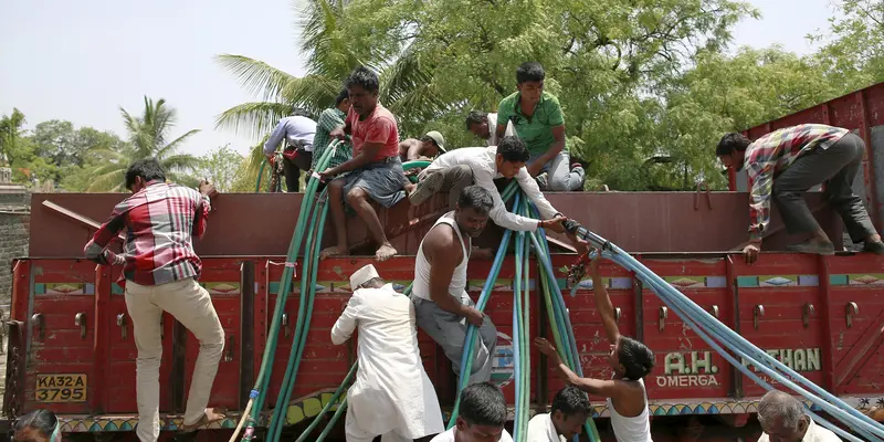 20160427-Kekeringan-India-Reuters