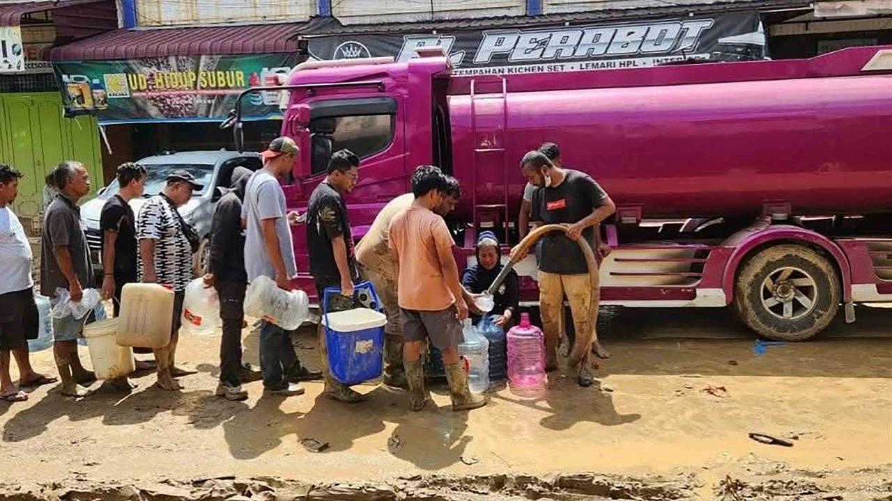 FOTO: Posko Demokrat Aceh Tamiang Perkuat Distribusi Bantuan Hingga Hari ke-12 Bencana