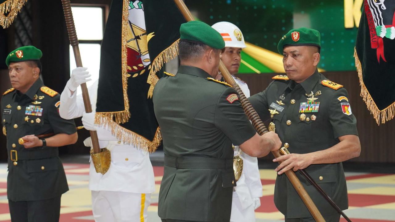 FOTO: Kasad Pimpin Pengalihan Komando Enam Kodam Baru