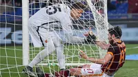 Video highlights penyelamatan yang dilakukan Wojciech Szczesny mengenai bek AS Roma, Ervin Zukanovic dan berbuah gol untuk lawan.