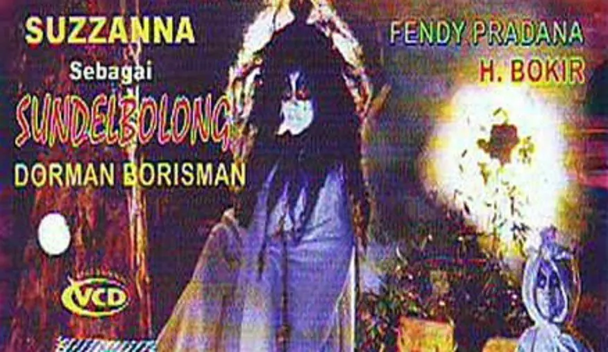 Suzzanna dalam dilm Malam Satu Suro (1988)