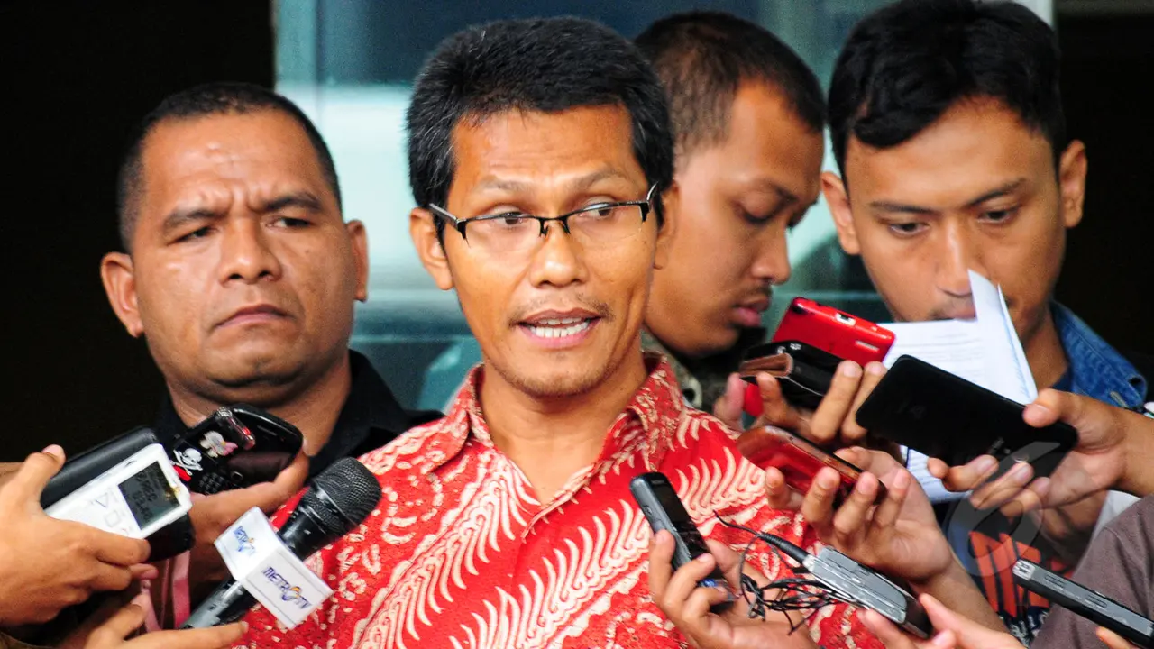ICW Serahkan Bukti Dugaan Korupsi APBD DKI ke KPK