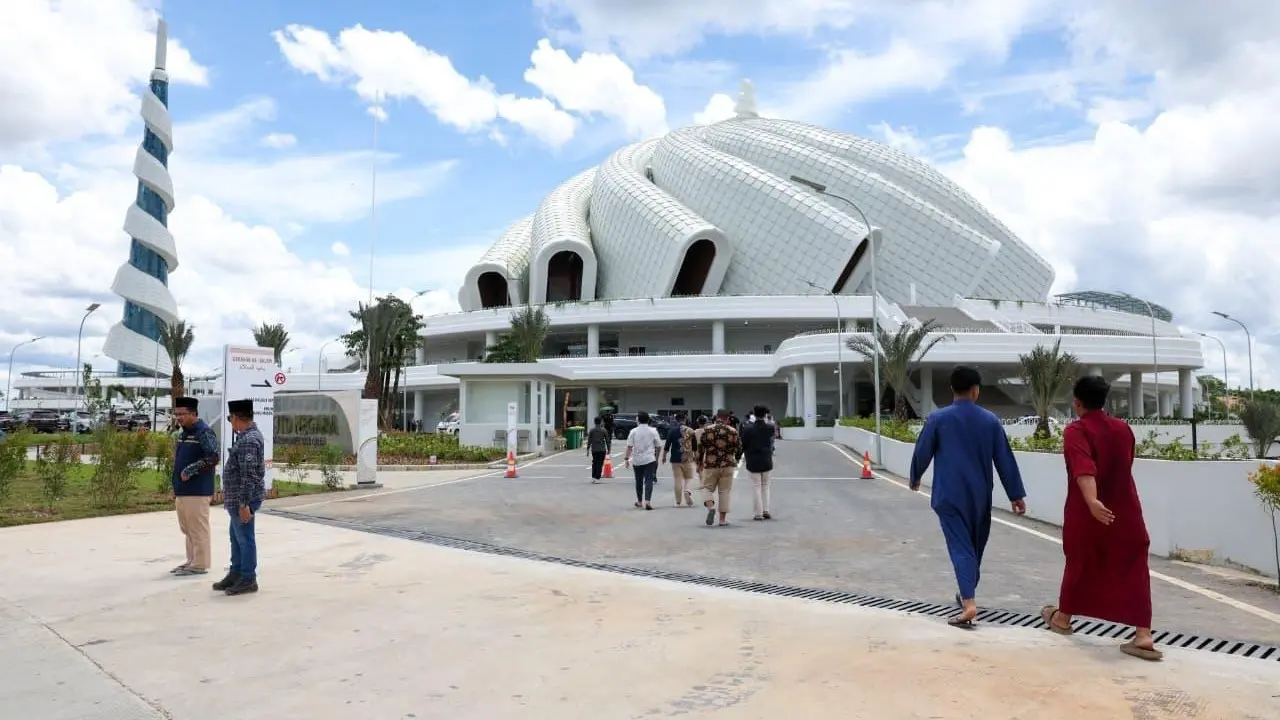 Masjid Negara di Kawasan Inti Pusat Pemerintahan (KIPP), Ibu Kota Nusantara (IKN).