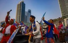 FOTO: Pawai Budaya Betawi Semarakkan HUT ke 499 Jakarta di Bundaran HI
