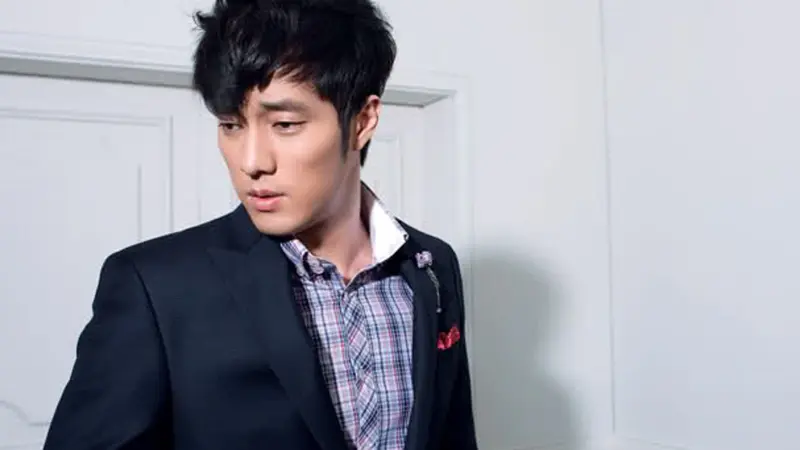 So Ji Sub