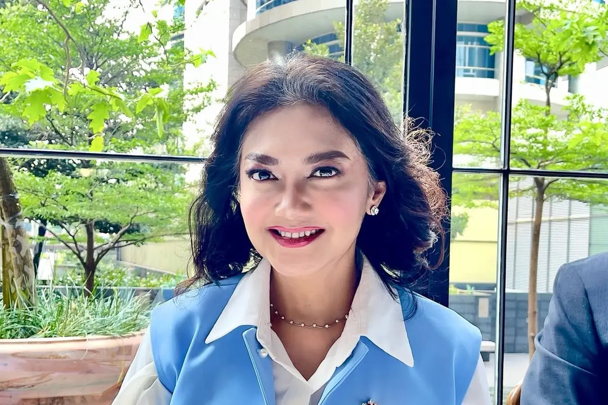 Pilihan Model Kalung Bella Saphira, Tampak Mewah dan Elegan