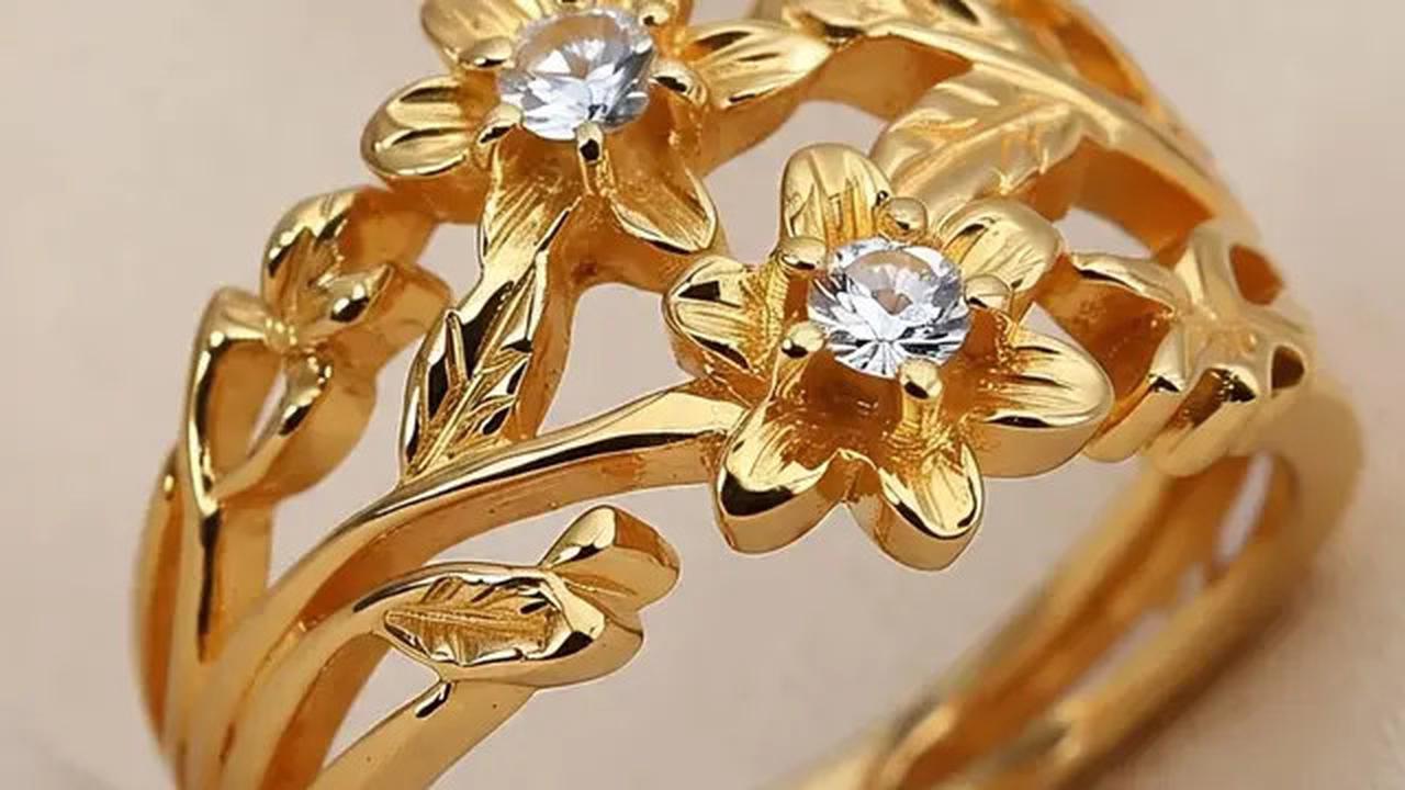 7 Pilihan Cincin Emas Chulvi Islami yang Menawan, Simak Update Harga Emas Minggu Ini