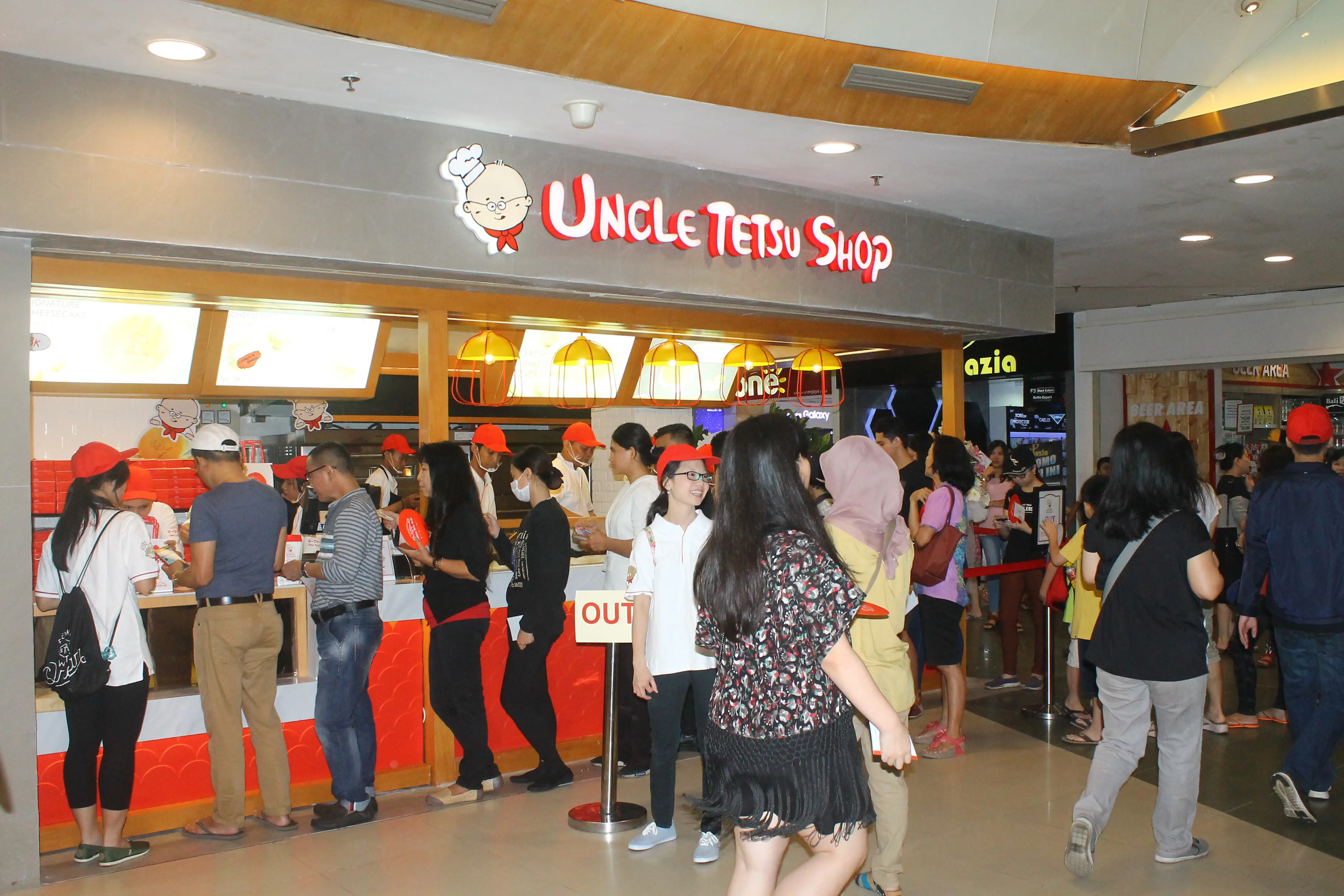Japanese Soft Cheesecake yang terkenal di Jepang dari Uncle Tetsu membuka cabang ketiganya di Mall Kelapa Gading Satu (Foto: Dok. Uncle Tetsu)