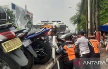 Sudinhub Jaktim Gencarkan Penindakan Parkir Liar di Matraman Raya, Demi Tertib Lalu Lintas