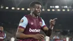 Pemain West Ham, Mohammed Kudus melakukan selebrasi setelah mencetak gol keempat timnya ke gawang Freiburg pada laga leg kedua 16 besar Liga Europa 2023/2024 di London Stadium, Inggris, Jumat (15/03/2024) dini hari WIB. (AP Photo/Kirsty Wigglesworth)