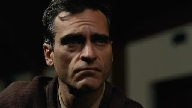Joaquin Phoenix dalam film The Master (2012)